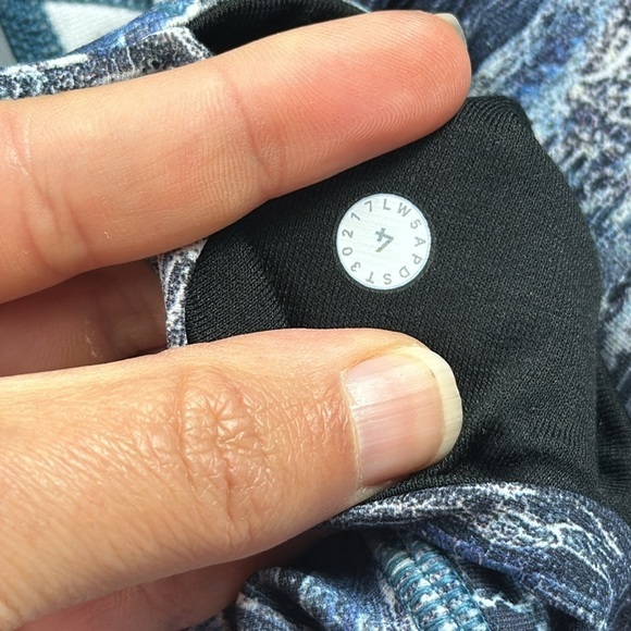 Lululemon Wunder Under Low-Rise Tight *Full-On Luxtreme 28" Aerial Drift Multi - Picture 4 of 6